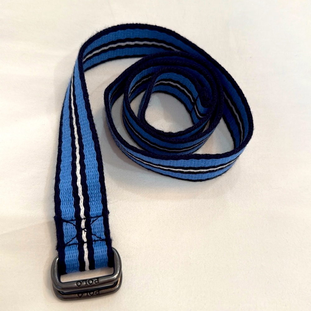 Polo Ralph Lauren boys blue and white canvas belt. size S.